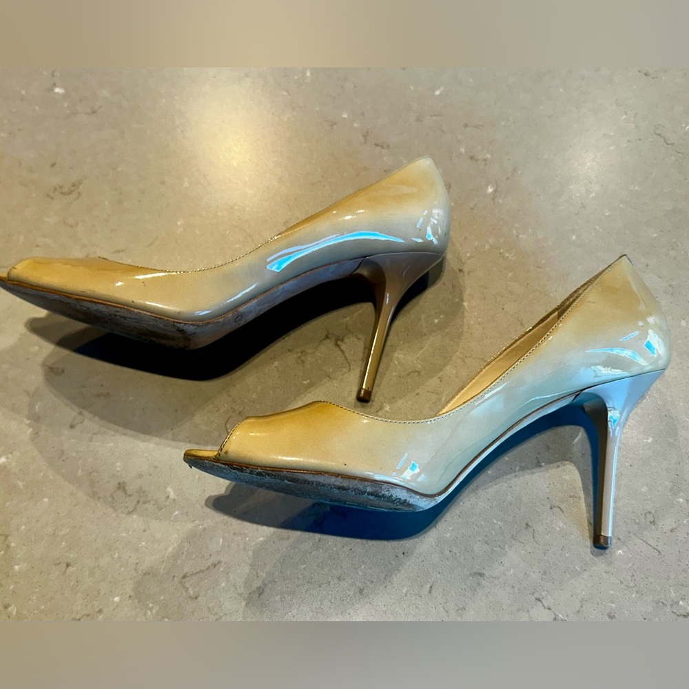 Jimmy Choo Nude Patent Leather Peep Toe Heels Pumps EU 338.5